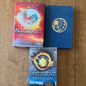 Divergent Series Book Set